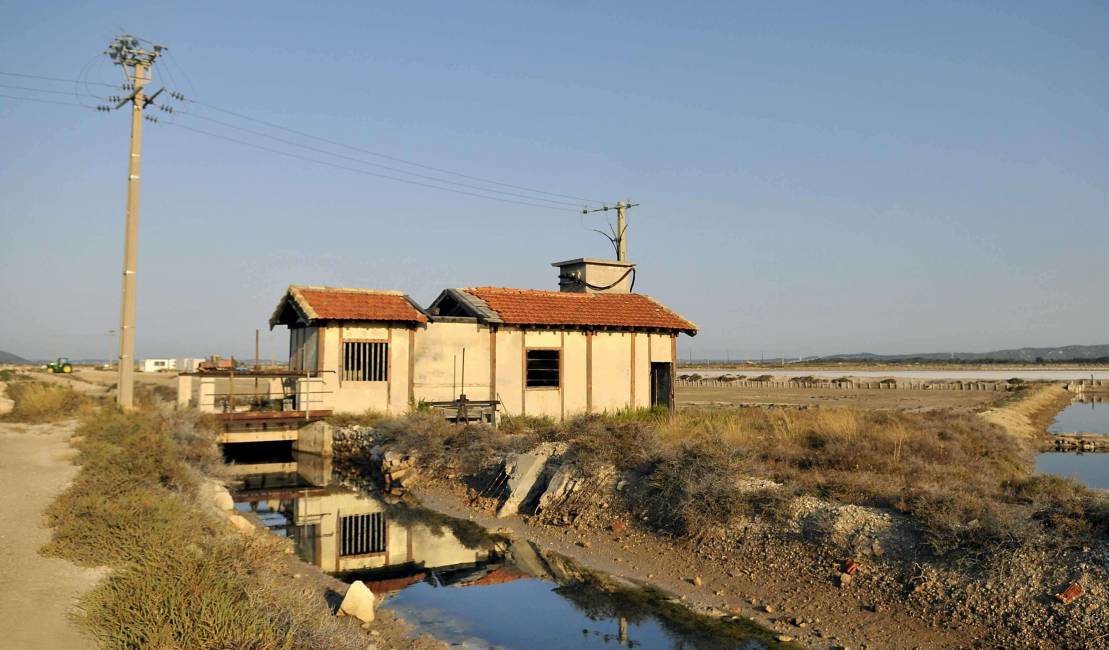 Berre l'Etang : Les Salins Du Midi  M.Torres