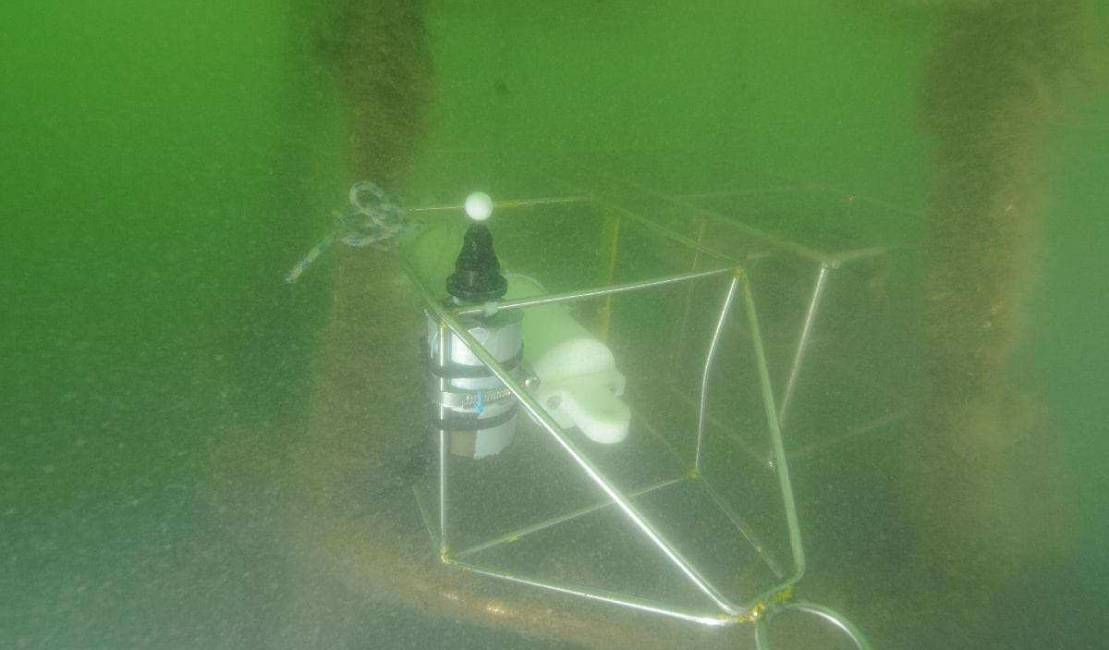 Sonde CTD sur un bathy (T,S,02,...)