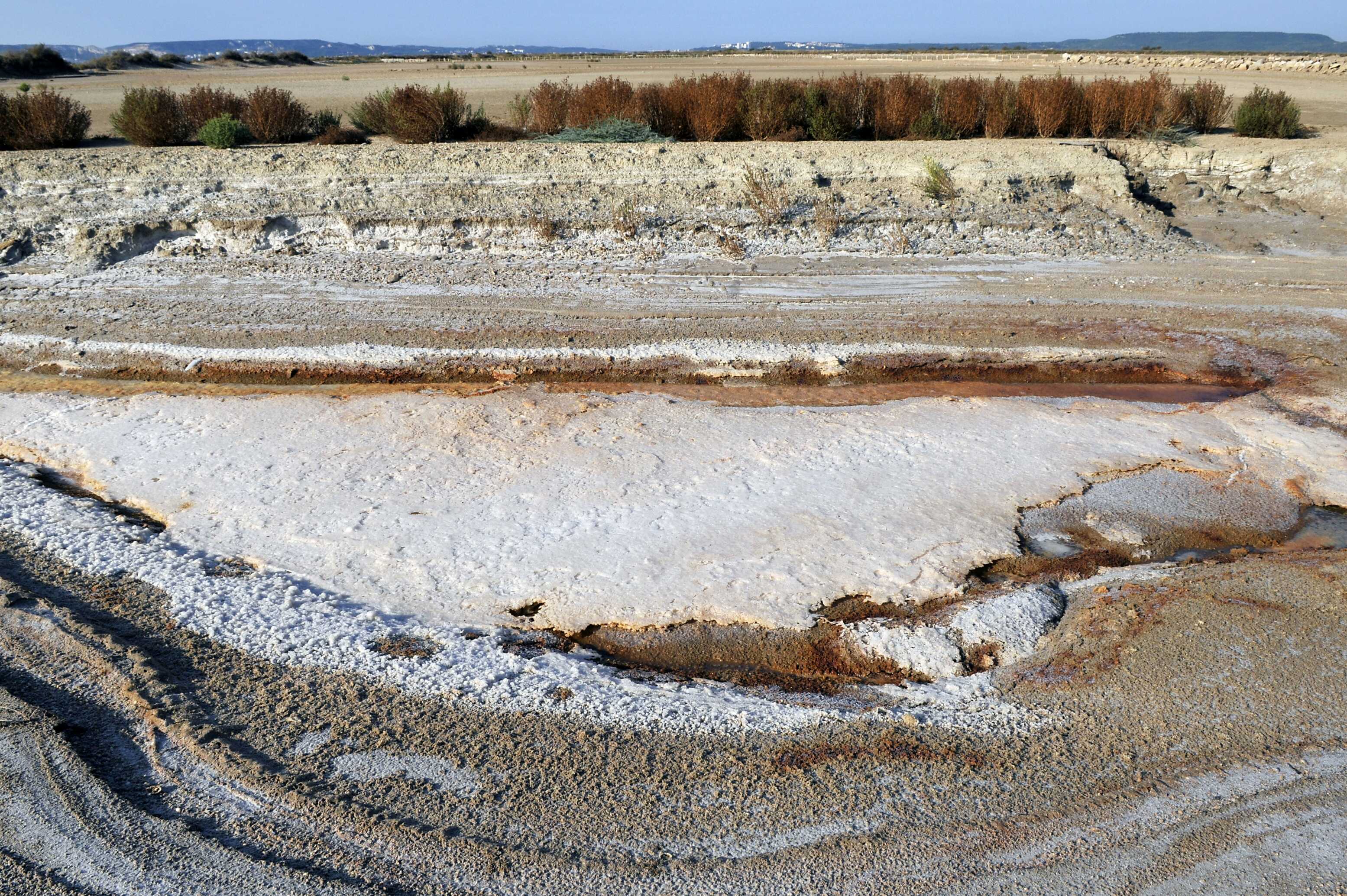 France Berre : Les Salins Du Midi Août 2008